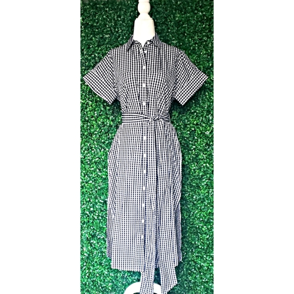 17. J. Crew Relaxed-fit short-sleeve cotton poplin shirtdress in gingham - Picture 1 of 6